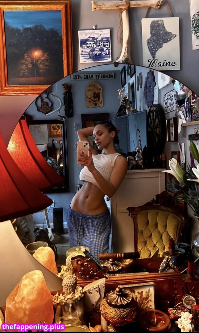 Aaliyeezy/ leaked private photo uncensored HD quality