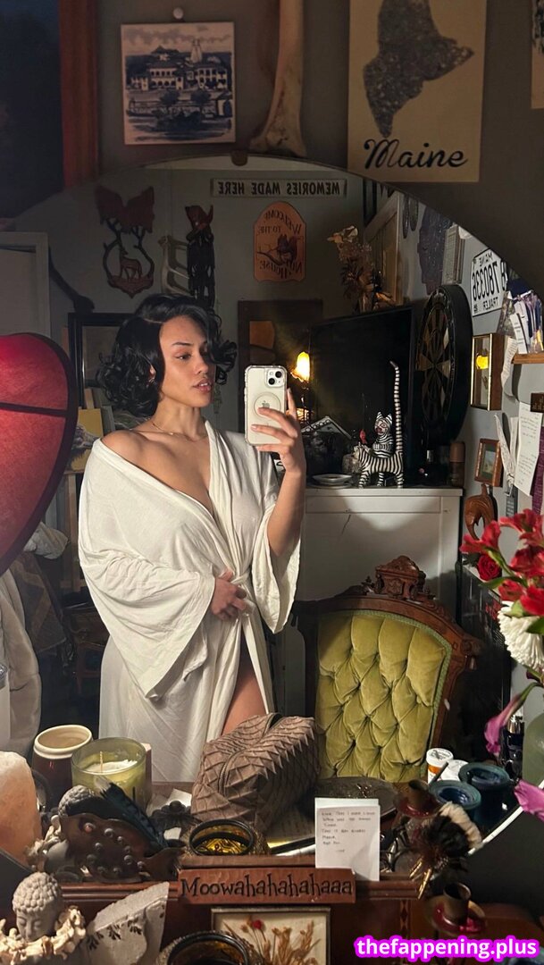 Aaliyeezy/ leaked private photo uncensored HD quality