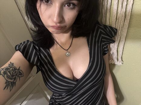 Aconitumlilah leaked private photo uncensored HD quality