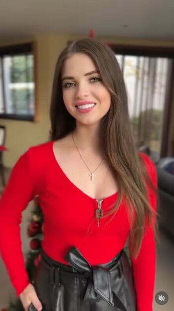 Adriana huzen page leaked private photo uncensored HD quality