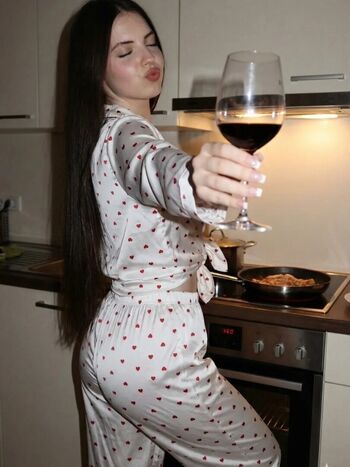 Adriana huzen leaked private photo uncensored HD quality