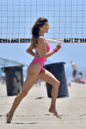 Alessandra ambrosio  page leaked private photo uncensored HD quality