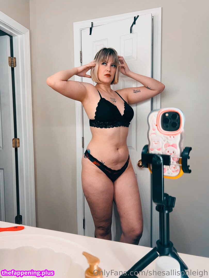 Litzia moon leaked private photo uncensored HD quality