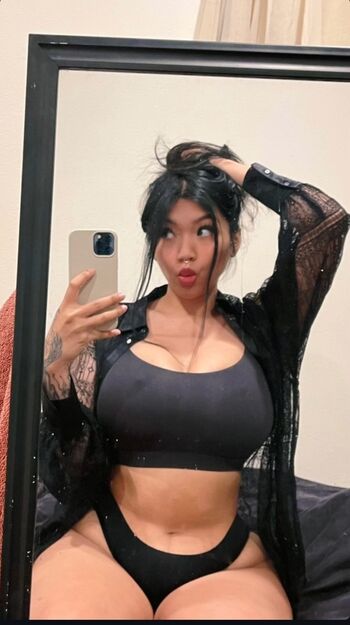 Amandatouch page leaked private photo uncensored HD quality