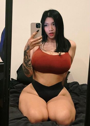 Amandatouch page leaked private photo uncensored HD quality