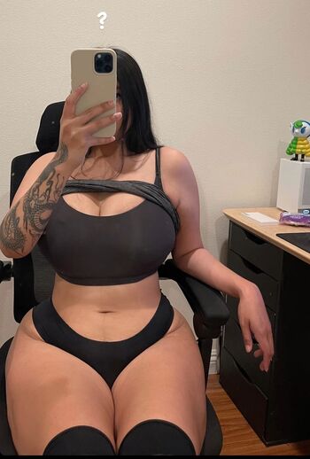 Amandatouch page leaked private photo uncensored HD quality