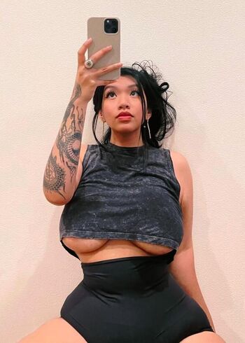 Amandatouch page leaked private photo uncensored HD quality
