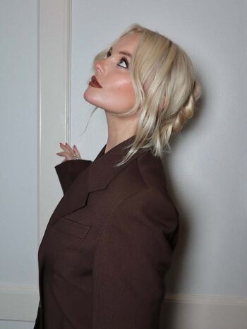Amelia eve gibson page leaked private photo uncensored HD quality