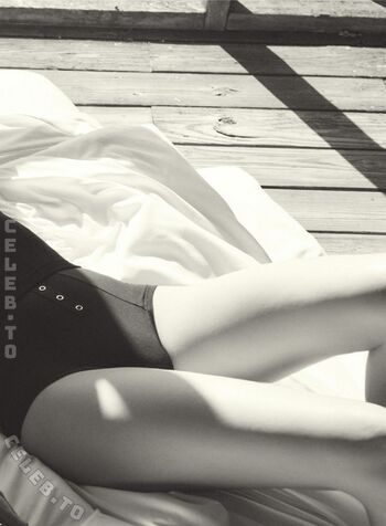 Ana de armas  page leaked private photo uncensored HD quality