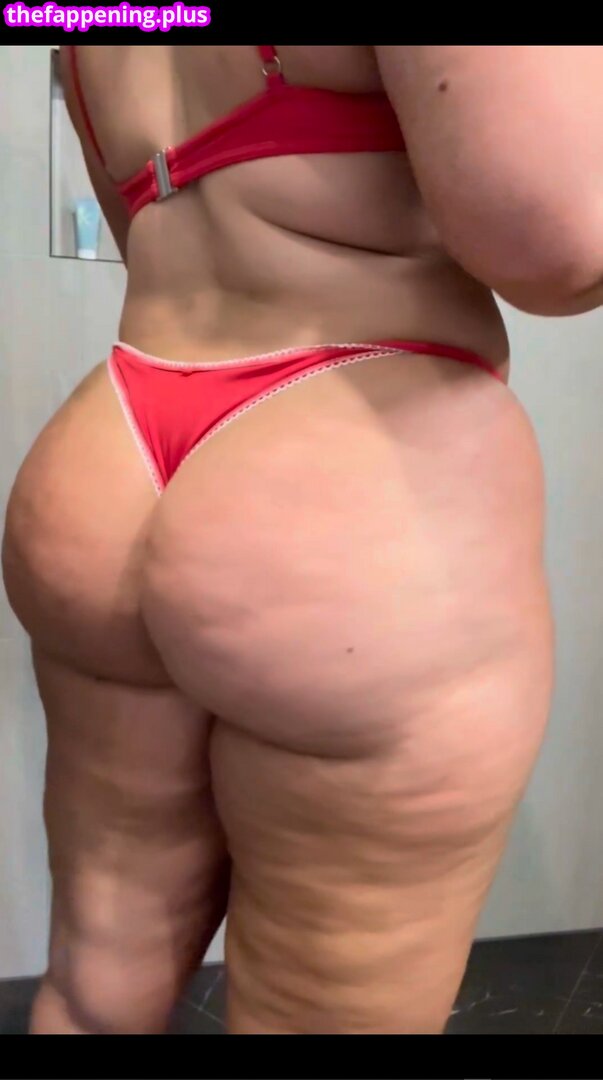 Iamcarlavoicu leaked private photo uncensored HD quality