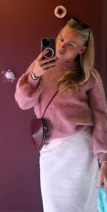 Andrea rooth leaked private photo uncensored HD quality