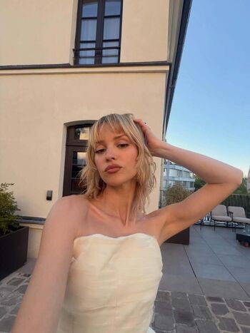 Angele van laeken page leaked private photo uncensored HD quality