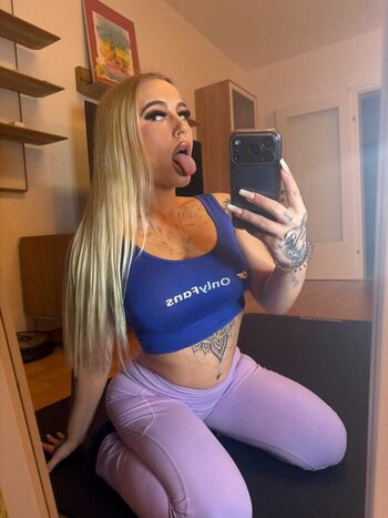 Anja carina haslinger  page leaked private photo uncensored HD quality