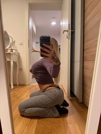 Anja carina haslinger  page leaked private photo uncensored HD quality