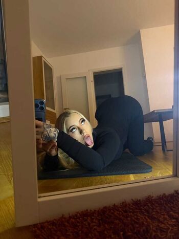 Anja carina haslinger leaked private photo uncensored HD quality