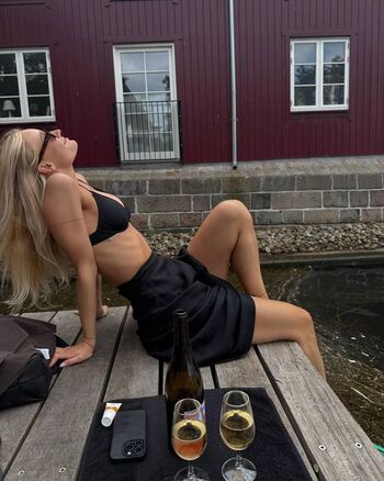 Annaauroraegger leaked private photo uncensored HD quality