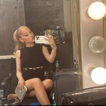 Ariana grande leaked private photo uncensored HD quality