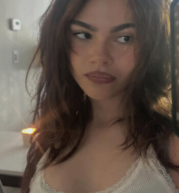 Ariana greenblatt leaked private photo uncensored HD quality