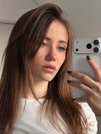 Ariel next door leaked private photo uncensored HD quality