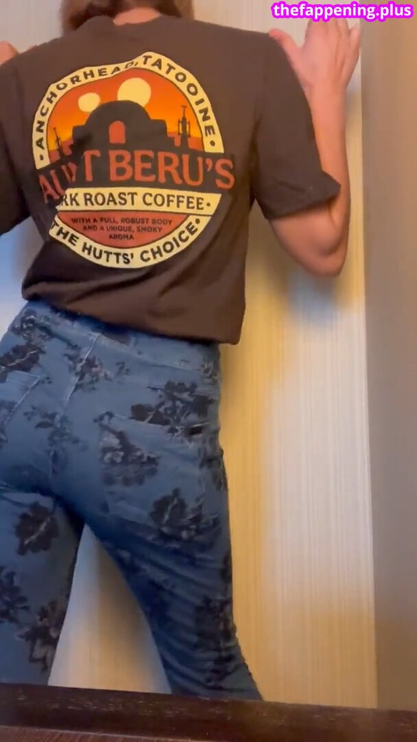 Id yllic leaked private photo uncensored HD quality