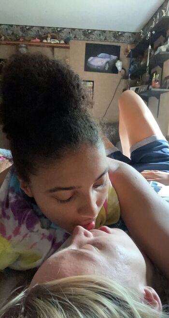 Azzi fudd page leaked private photo uncensored HD quality