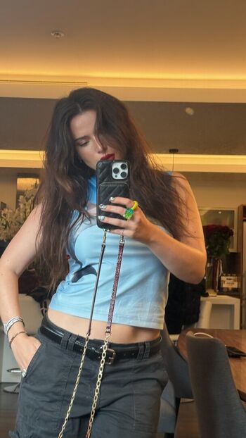 Bella thorne  page leaked private photo uncensored HD quality