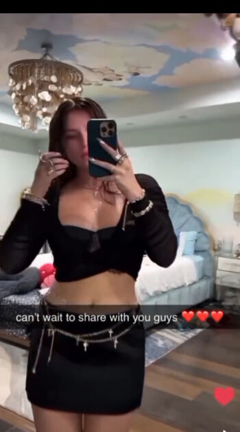 Bella thorne  page leaked private photo uncensored HD quality