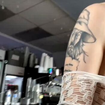 Bikini barista leaked private photo uncensored HD quality