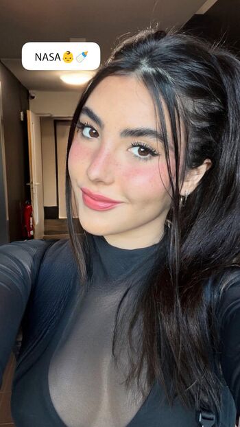 Botezlive  page leaked private photo uncensored HD quality