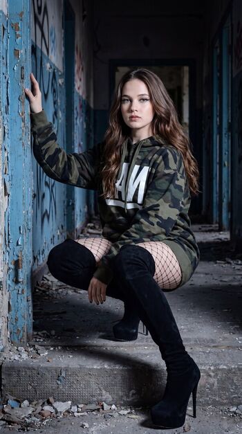 Cailee spaeny page leaked private photo uncensored HD quality
