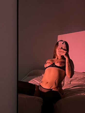 Candemerl leaked private photo uncensored HD quality