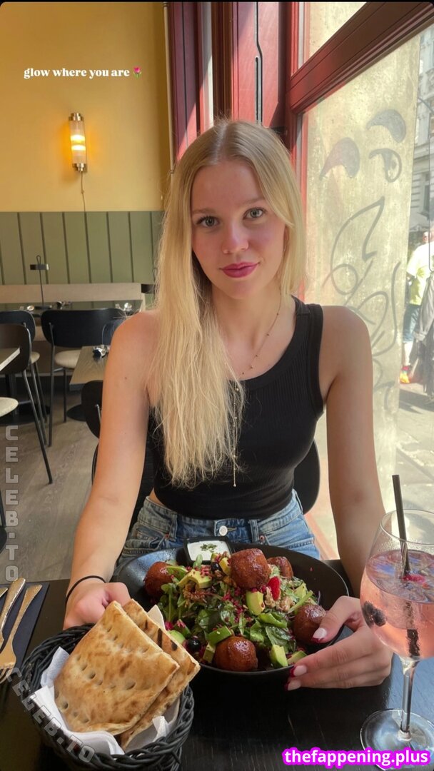 Oxychicana leaked private photo uncensored HD quality