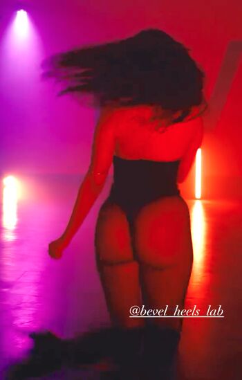 Carla rodon leaked private photo uncensored HD quality