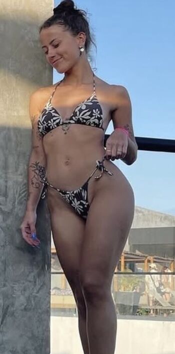 Carlyhymz leaked private photo uncensored HD quality