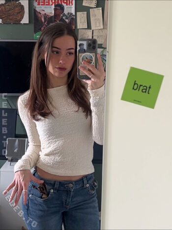 Carlyhymz leaked private photo uncensored HD quality