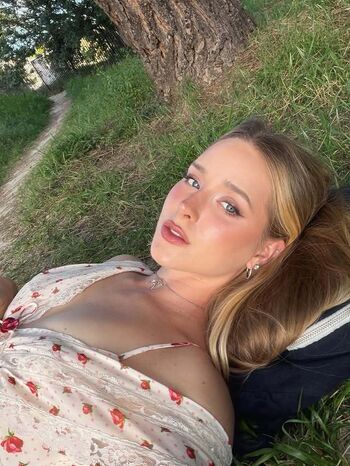 Caroline zalog leaked private photo uncensored HD quality