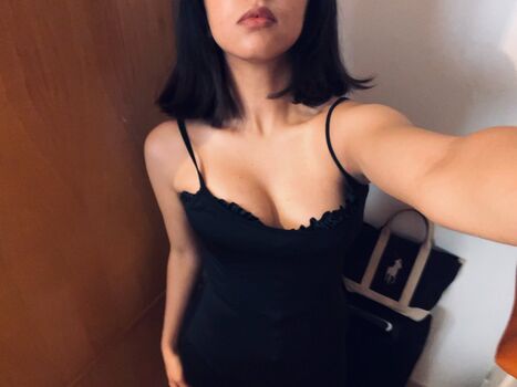 Caterwllow leaked private photo uncensored HD quality