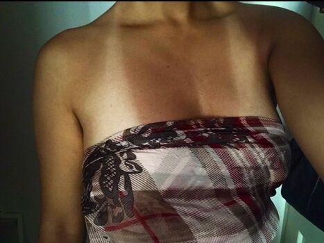 Caterwllow leaked private photo uncensored HD quality