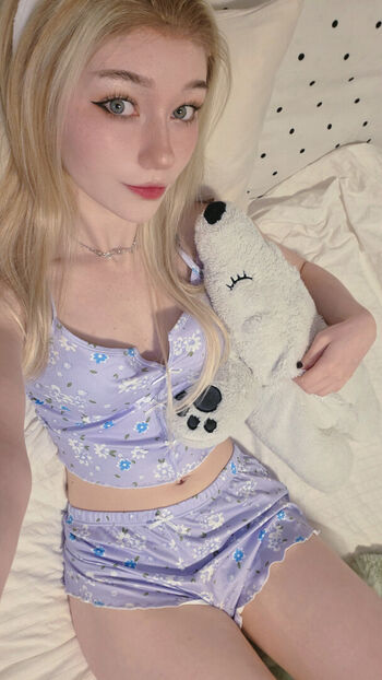 Celebi cos page leaked private photo uncensored HD quality