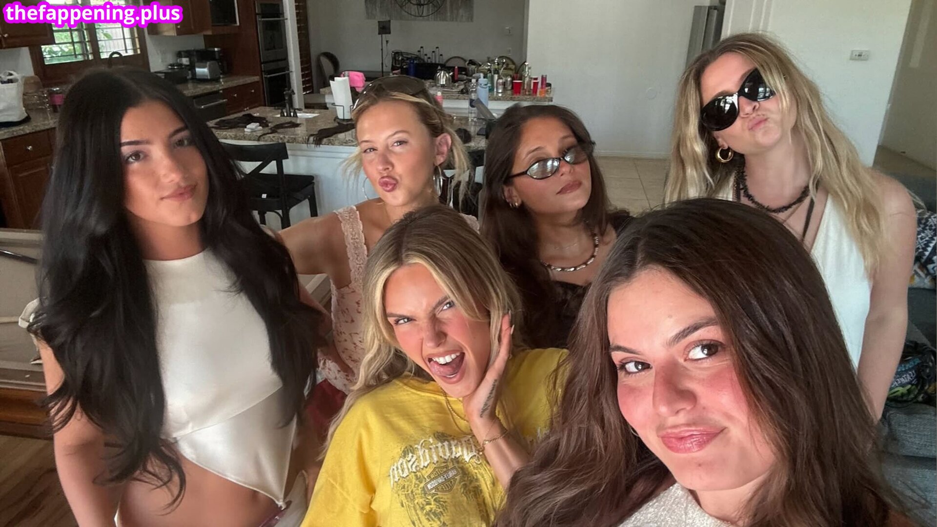 Kurlykyy leaked private photo uncensored HD quality