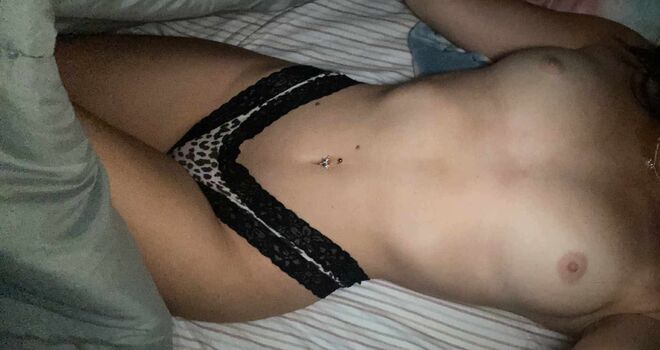 Chloe grace leaked private photo uncensored HD quality