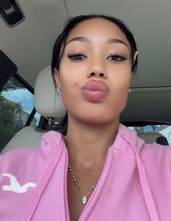 Coi leray leaked private photo uncensored HD quality