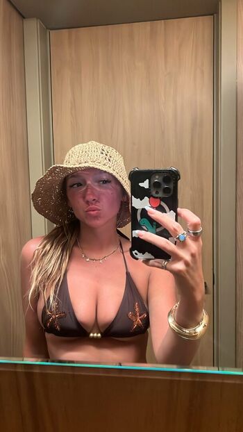 Crazyjamjam leaked private photo uncensored HD quality