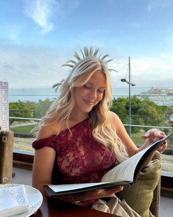 Dagi bee  page leaked private photo uncensored HD quality