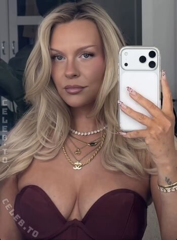 Dagi bee leaked private photo uncensored HD quality