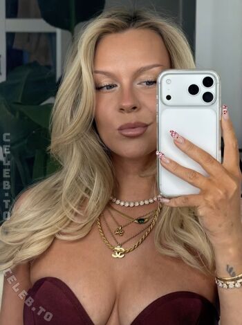 Dagi bee leaked private photo uncensored HD quality