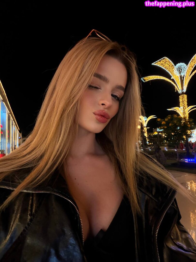 Halieeandkendra leaked private photo uncensored HD quality