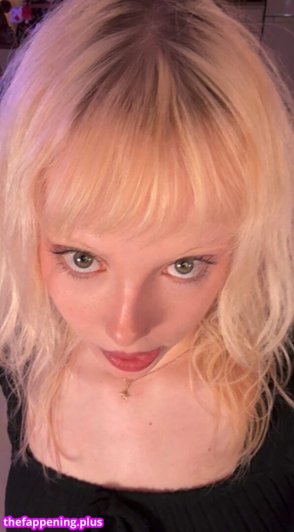 Litzia moon leaked private photo uncensored HD quality