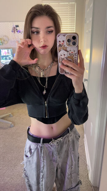 Duckie cos page leaked private photo uncensored HD quality