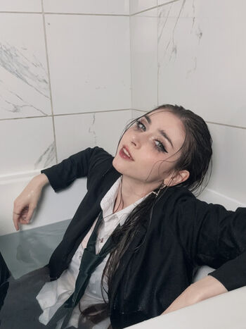 Duckie cos page leaked private photo uncensored HD quality